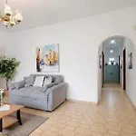 Cordeiro Tatil Evi *